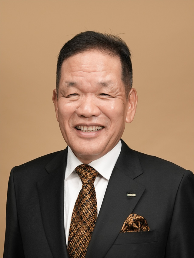 中山　哲也